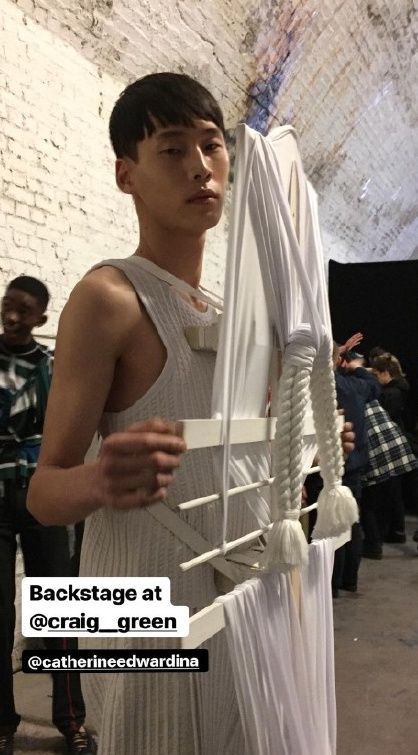 克雷格林2018时装秀，模特完全是用生命在走秀